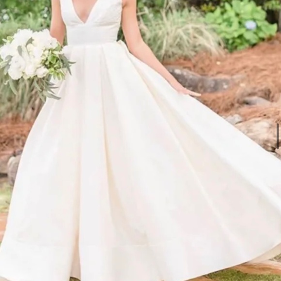 Anne Barge Langham wedding gown size 12 - Picture 2 of 2